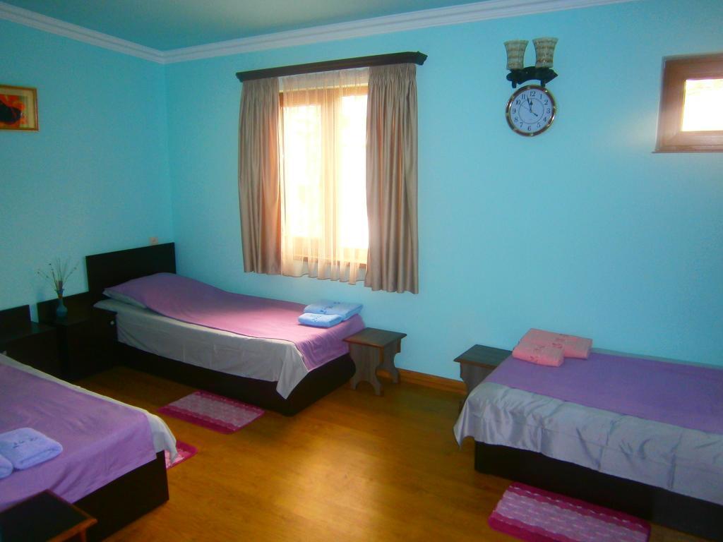 Aygestan Comfort Holiday Home Yerevan Ruang foto