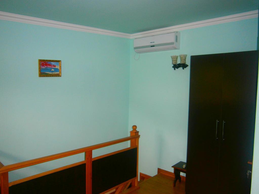 Aygestan Comfort Holiday Home Yerevan Ruang foto