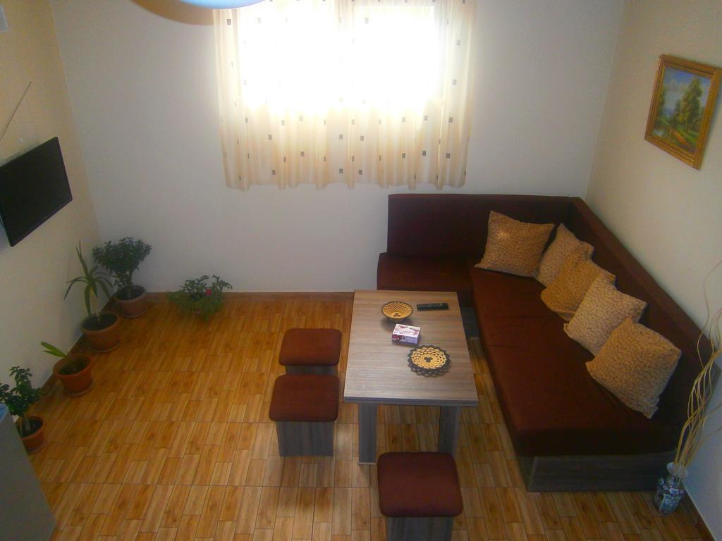 Aygestan Comfort Holiday Home Yerevan Ruang foto