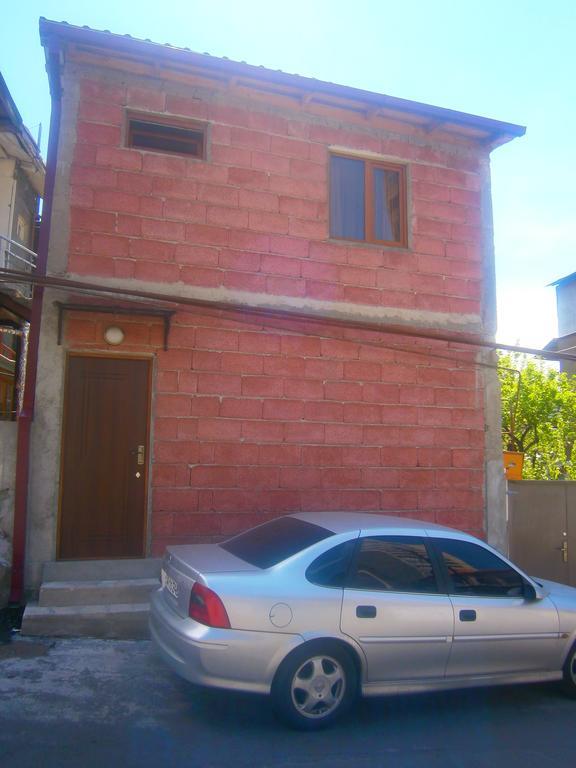 Aygestan Comfort Holiday Home Yerevan Ruang foto